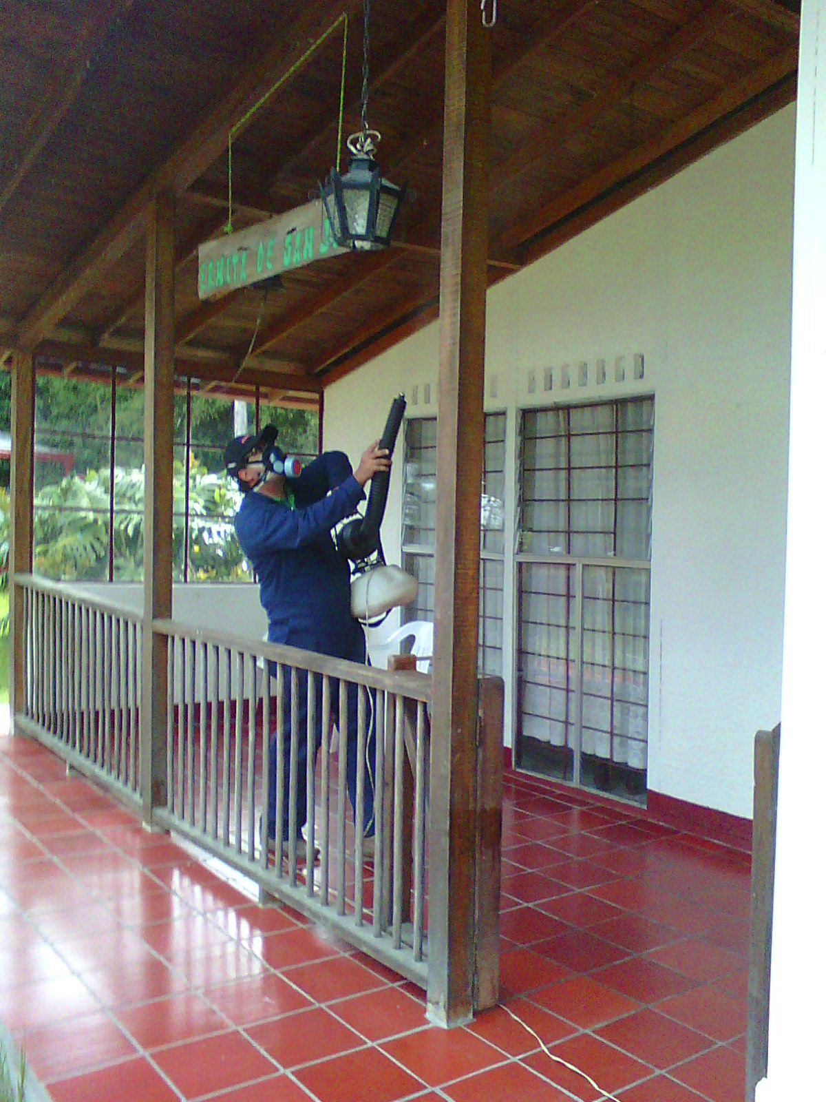 Técnico FIA en servicio exterior residencial